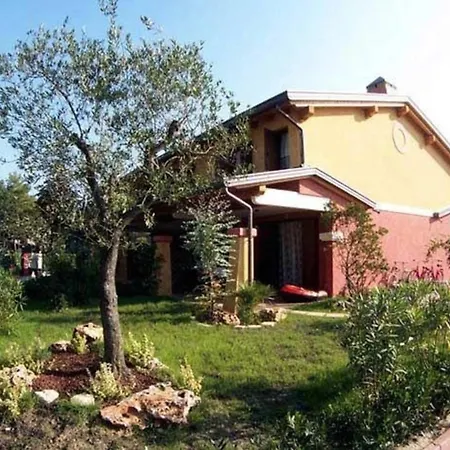 بيت للعطل Stella Marina 14 A *